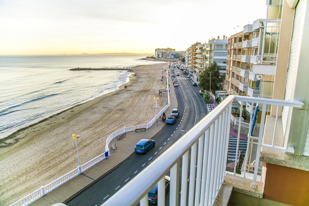 Homely Apartments Playa De Los Locos Torrevieja Exterior foto